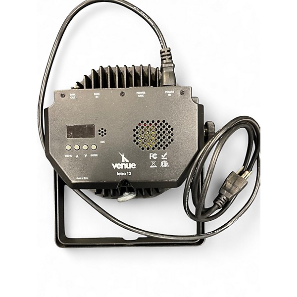 Used Venue tetra 12 Par Can Light