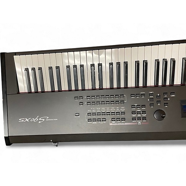 Used Yamaha S90XS 88 Key Synthesizer