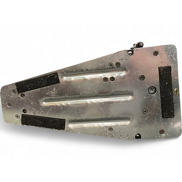 Used DW 8000 SERIES SINGLE Single Bass Drum Pedal