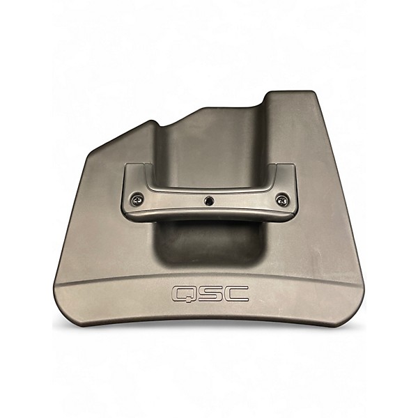 Used QSC CP8 Powered Speaker