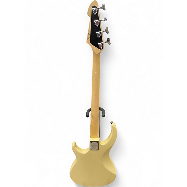 Used Peavey Milestone IV Olympic White Electric Bass Guitar