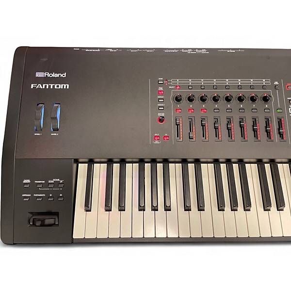 Used Roland Fantom 8 Keyboard Workstation