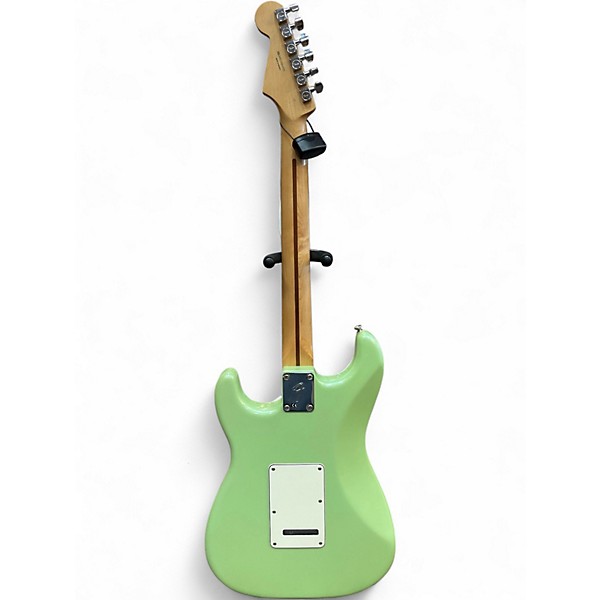 Used Fender Limited-Edition Player Stratocaster Surf Pearl Solid Body Electric Guitar