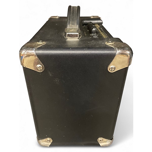 Used Esteban G10 Battery Powered Amp