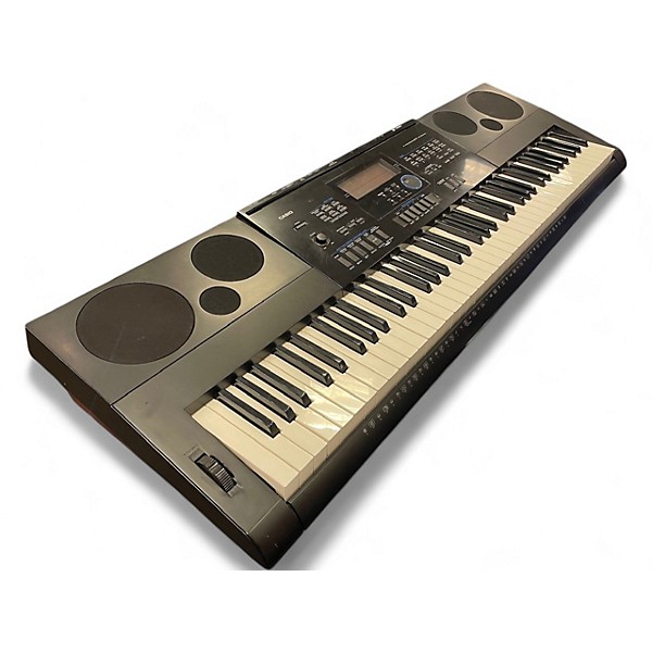 Used Casio WK6600 76 Key Portable Keyboard