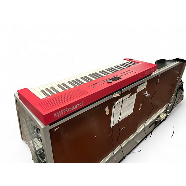 Used Roland gokeys3 Portable Keyboard