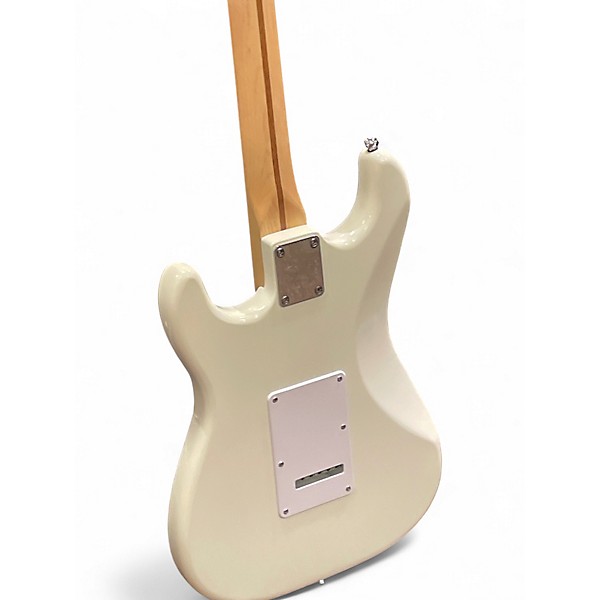 Used Squier Sonic Stratocaster Alpine White Solid Body Electric Guitar