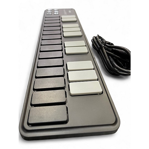 Used KORG Nano Key 2 MIDI Controller