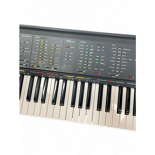 Vintage 1980s Yamaha PSR 70 Keyboard Workstation