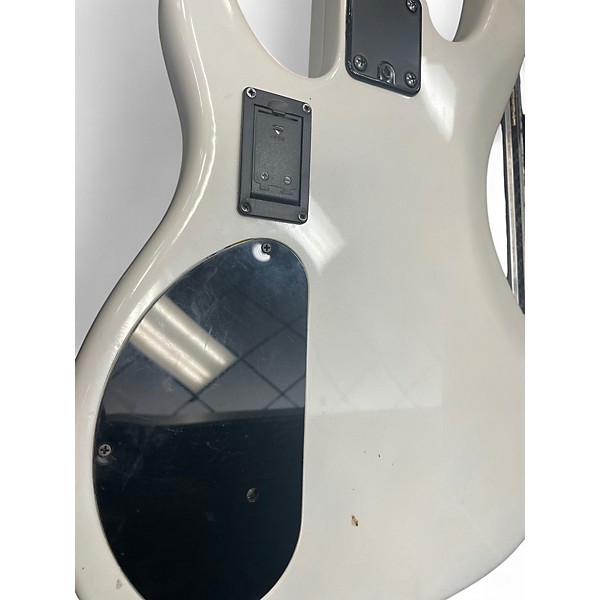 Used Peavey Dyna Bass 5 White Electric Bass Guitar