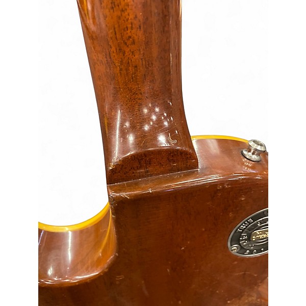 Used Gibson Custom Shop True Historic 1957 Les Paul Standard Gold Top Solid Body Electric Guitar