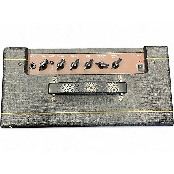 Used VOX V9168R Pathfinder 15R 15W 1X8 Guitar Combo Amp