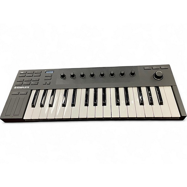 Used Native Intruments KOMPLETE KONTROL M32 MIDI Controller