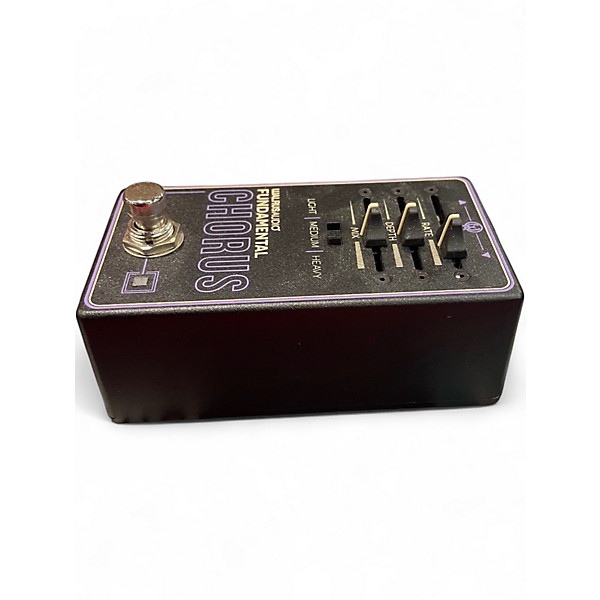 Used Walrus Audio FUNDAMENTAL CHORUS Effect Pedal