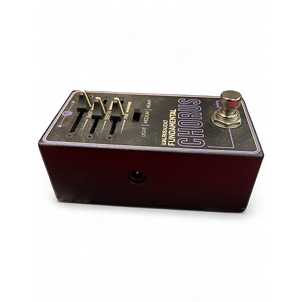 Used Walrus Audio FUNDAMENTAL CHORUS Effect Pedal