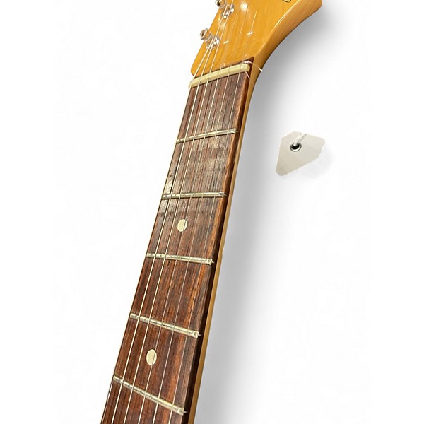 Used Fender Classic Player '60s Stratocaster 3 Color Sunburst Solid Body Electric Guitar