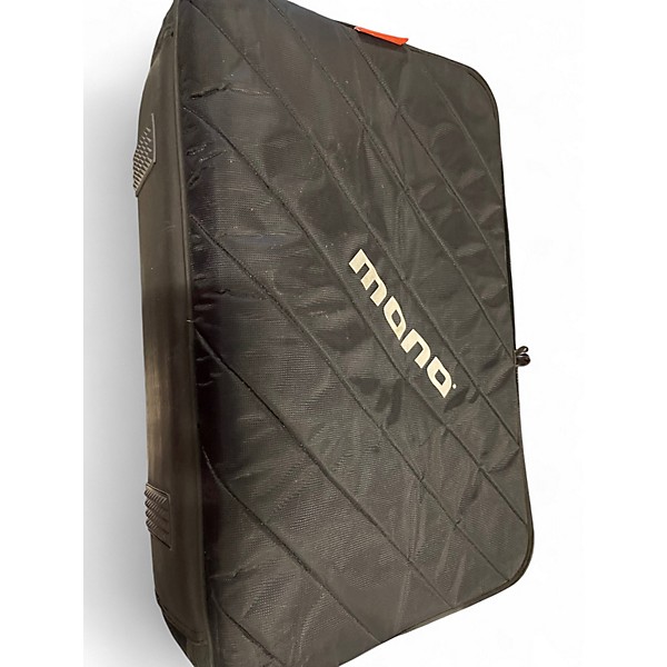 Used MONO PEDALBOARD MEDIUM Pedal Board