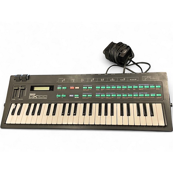 Used Yamaha DX100 Synthesizer