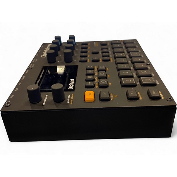 Used Elektron DIGITAKT Synthesizer