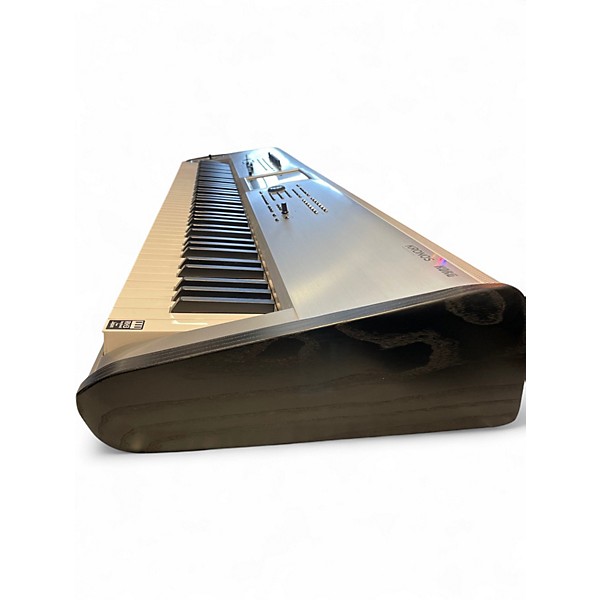 Used KORG KronosS2 Keyboard Workstation