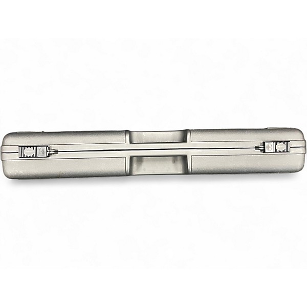 Used BOSS BCB60 Pedal Board