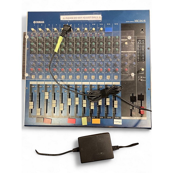 Used Yamaha MG16/4 Powered Mixer