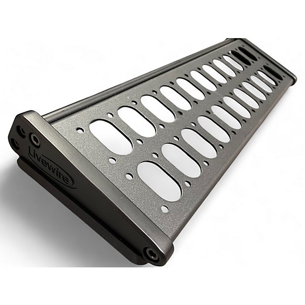 Used Livewire PB200 Pedal Board