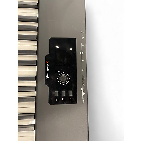 Used Studiologic SL731 STUDIO MIDI Controller