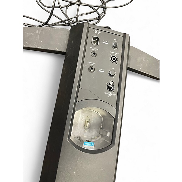 Used Bose Bose L1 Model II with B2 Bass and t8 Tonematch Powered Speaker