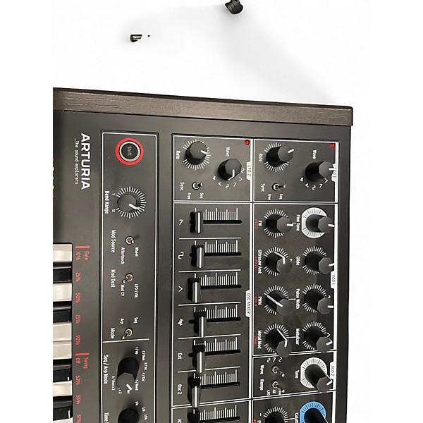 Used Arturia Minibrute 2 Synthesizer