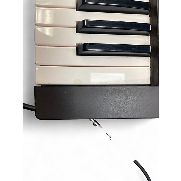 Used Yamaha DX21 Synthesizer