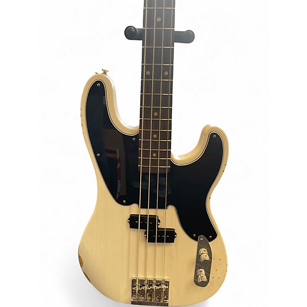 Used Fender Mike Dirnt Road Worn Precision Bass White Electric Bass Guitar