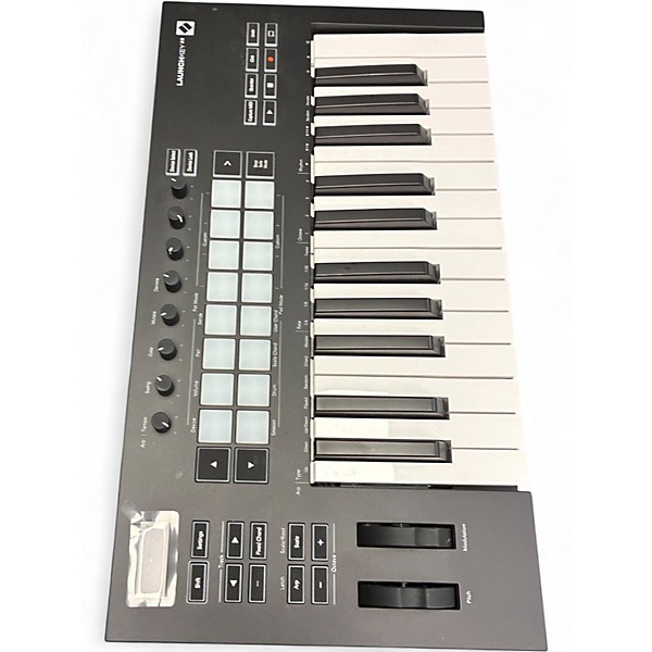 Used Novation Launchkey 25 Key MK3 MIDI Controller