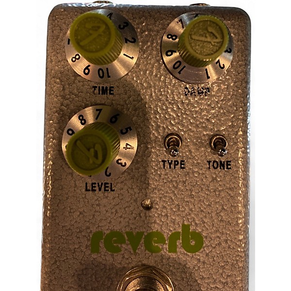 Used Fender hammertone reverb Effect Pedal