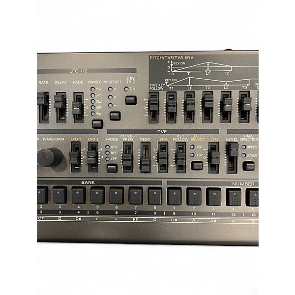 Used Roland JD-08 Synthesizer