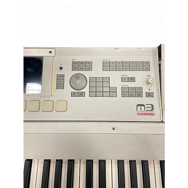 Used KORG M3 88 Key Keyboard Workstation
