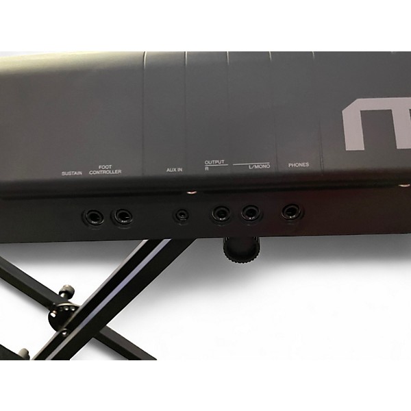 Used Yamaha MX88 Synthesizer