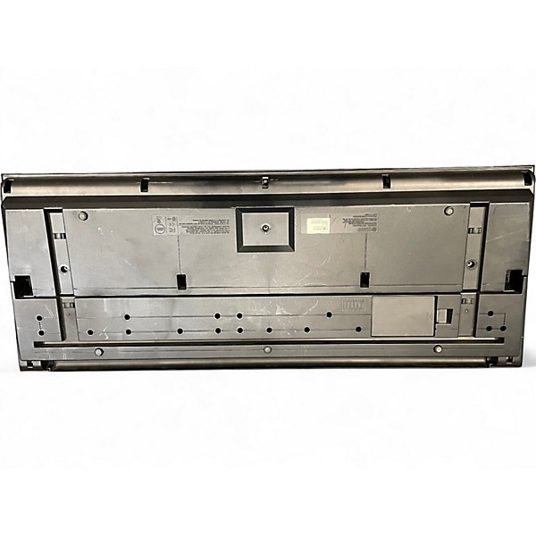 Used Yamaha PSRE333 61 Key Portable Keyboard