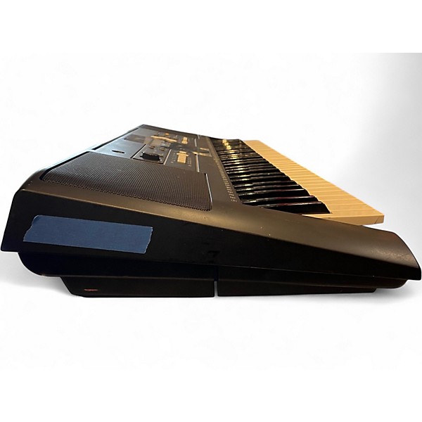 Used Yamaha PSRE333 61 Key Portable Keyboard