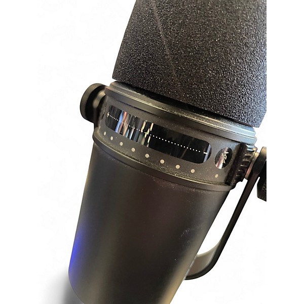 Used Shure MV7 Dynamic Microphone