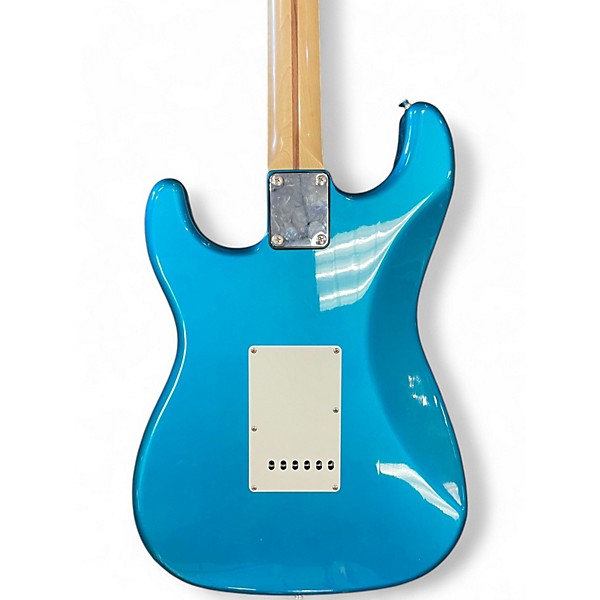 Vintage 1986 Fender Standard Stratocaster Blue Solid Body Electric Guitar