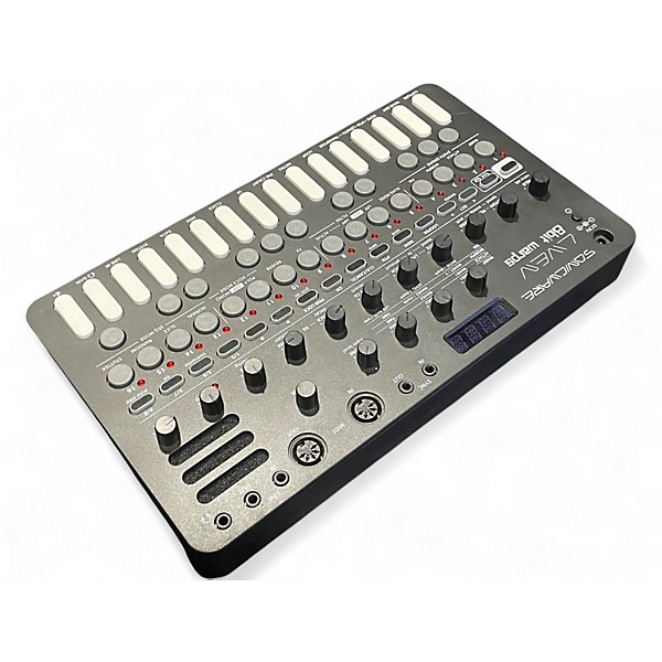 Used Sonicware Liven 8bit warps Production Controller