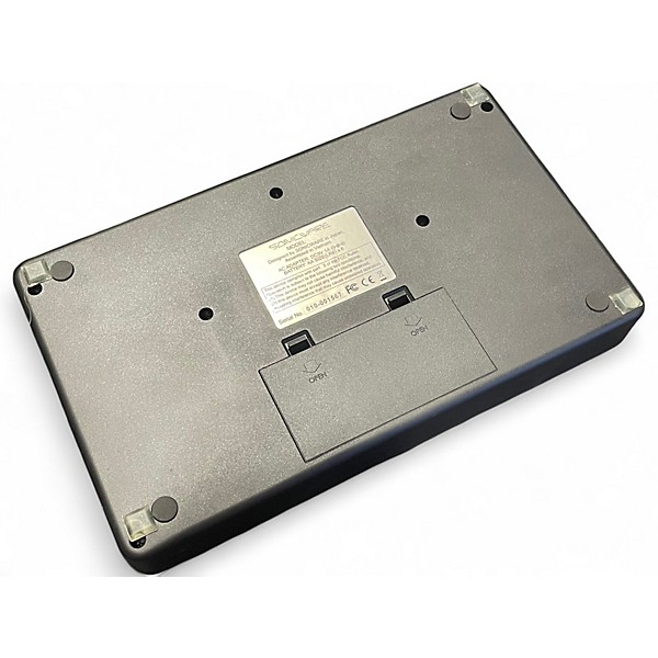 Used Sonicware Liven 8bit warps Production Controller