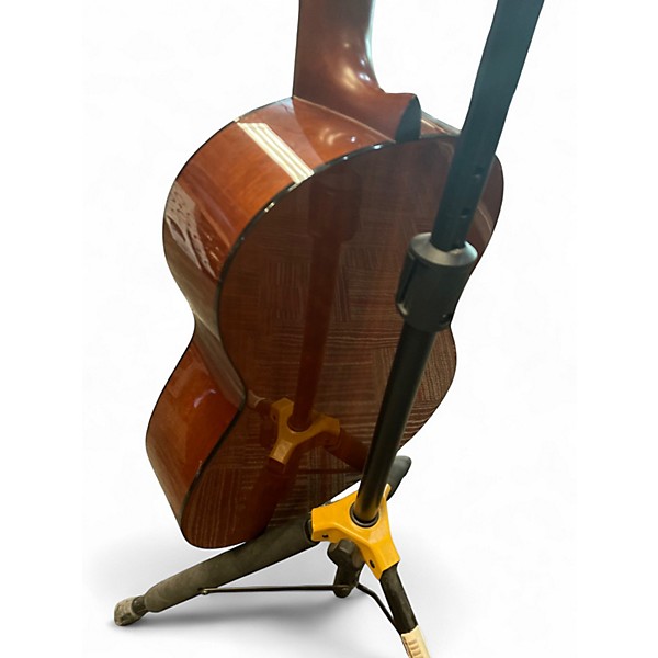 Used Yamaha CG142 Cedar Classical Acoustic Guitar