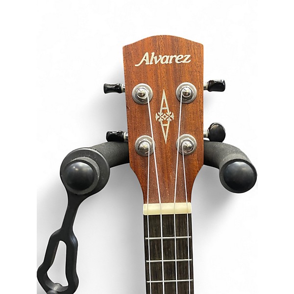 Used Alvarez GDU26 Dark Star Ukulele