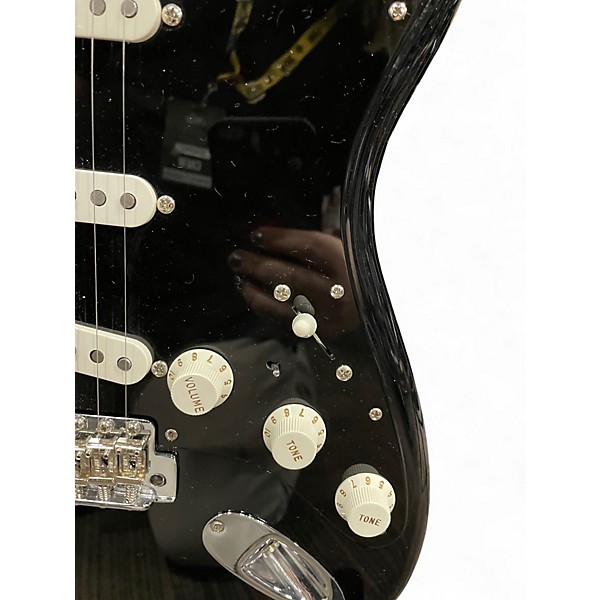Used 2016 Fender Custom Shop David Gilmour Signature Stratocaster NOS Black on Black Solid Body Electric Guitar