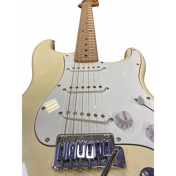 Used Squier Standard Stratocaster Olympic White Solid Body Electric Guitar