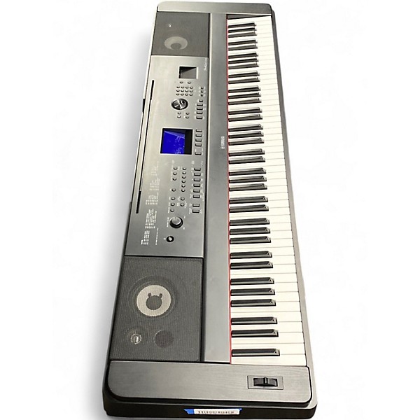 Used Yamaha DGX660 Portable Keyboard