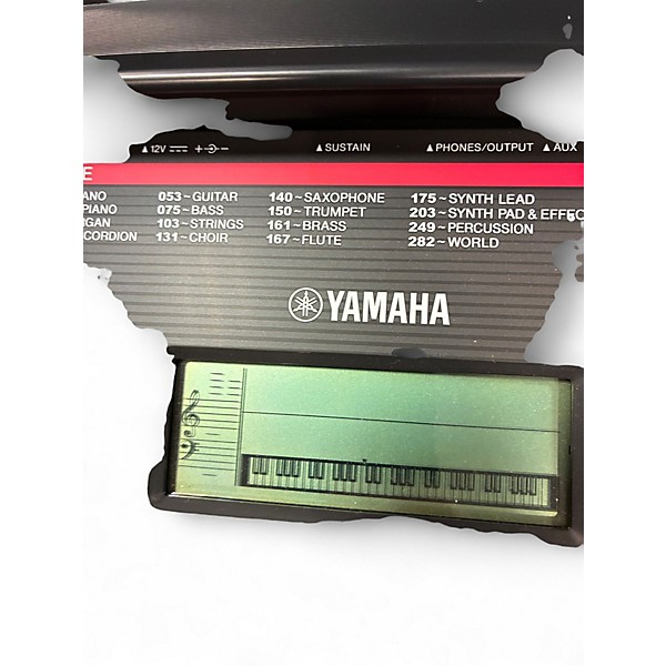 Used Yamaha PSRE263 61 Key Portable Keyboard