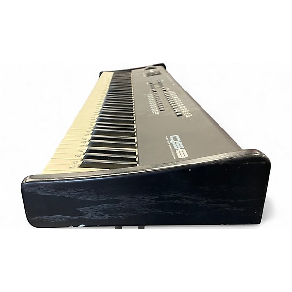 Used Alesis QS8.1 Keyboard Workstation